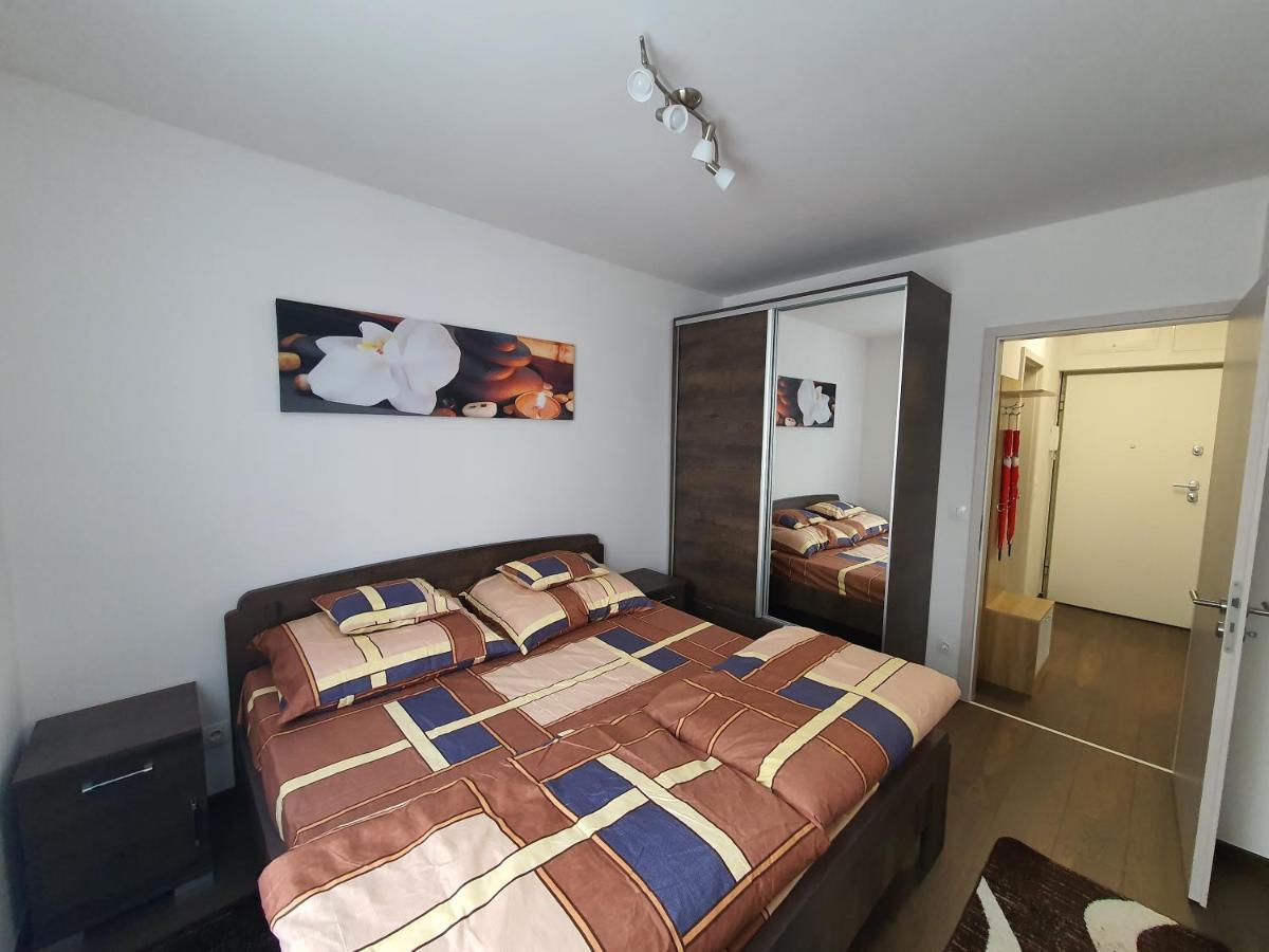 Park West Apartment - Free Parking Budapest Exterior foto