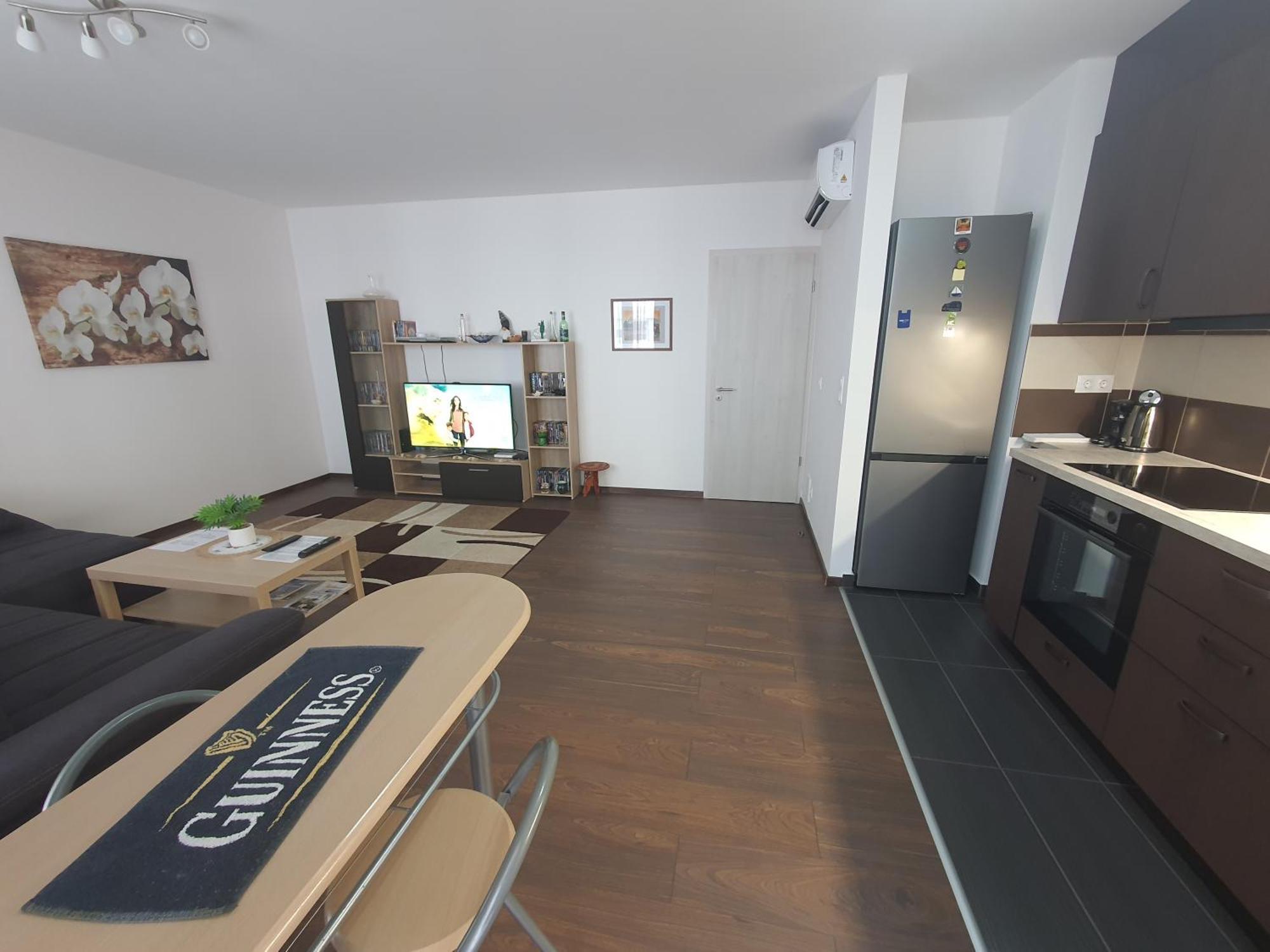 Park West Apartment - Free Parking Budapest Exterior foto